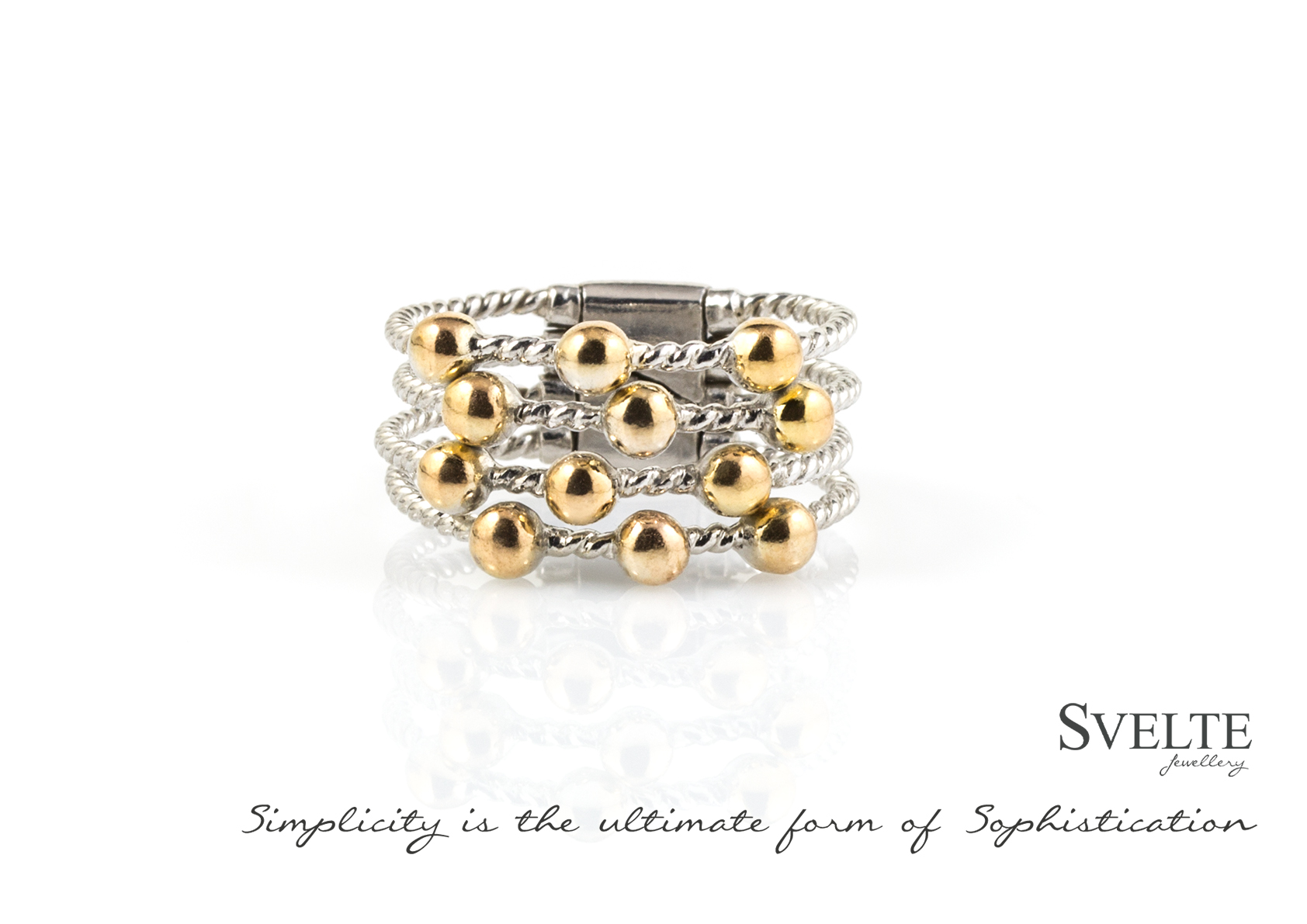 Twisted bead ring