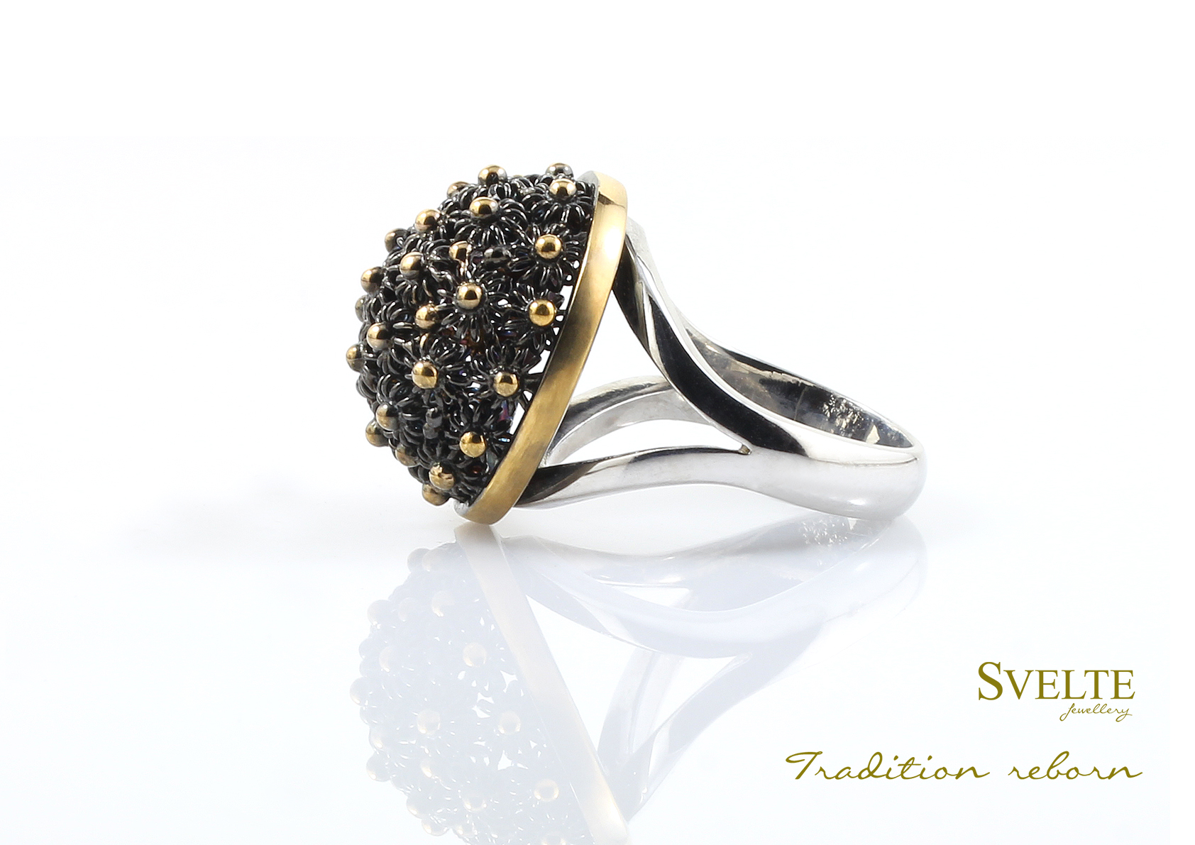 GRANDE Black and gold MAL RING