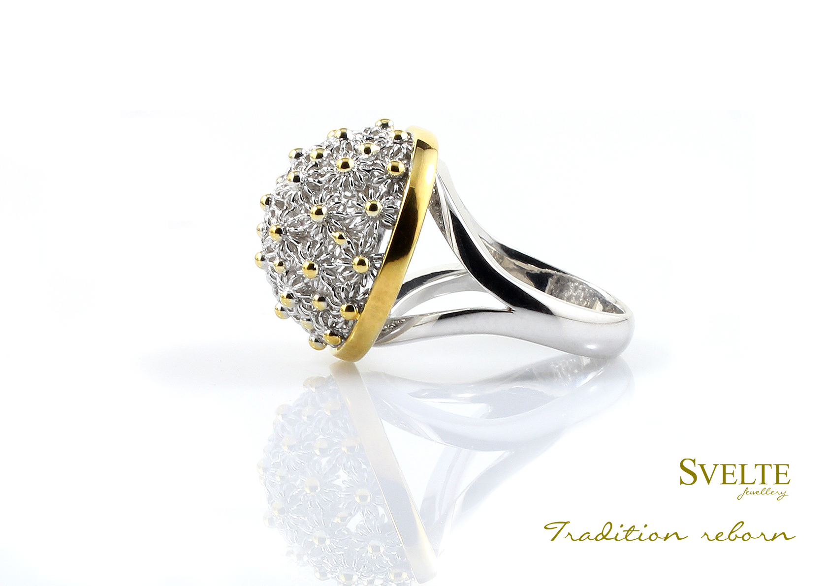 Grande white and yellow mal ring
